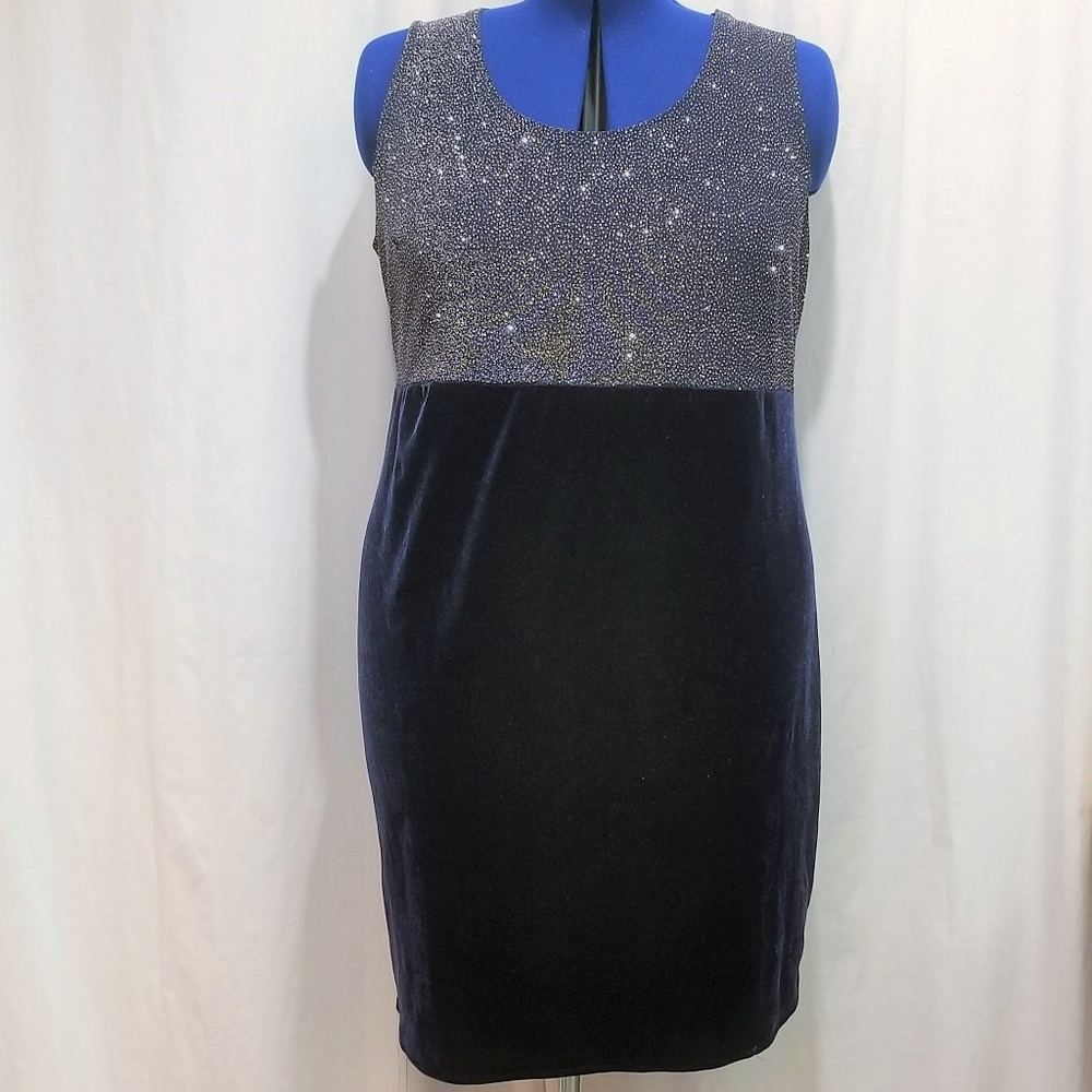 Onyx Nite sleeveless blue sparkly cocktail dress
